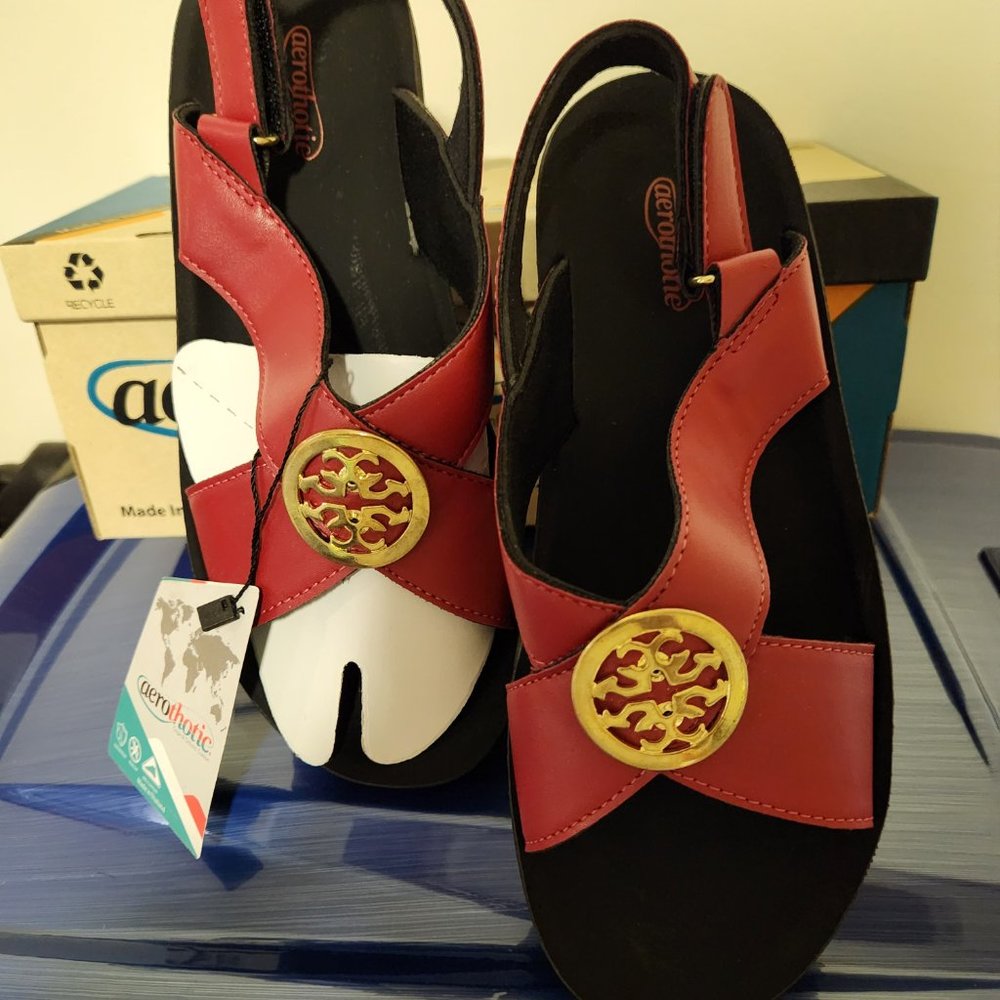 Aerothotic Sandals / Size  7 / Red